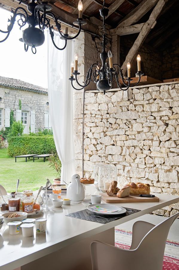 Domaine De L'Isle Basse Bed and Breakfast Fontanes  Eksteriør billede